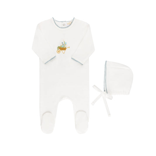 Embroidered Wagon Layette Set