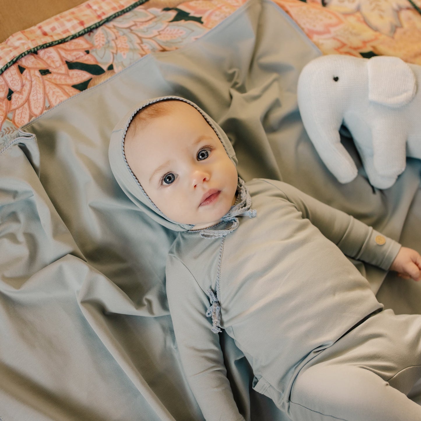 Contrast Color Kimono Layette Set