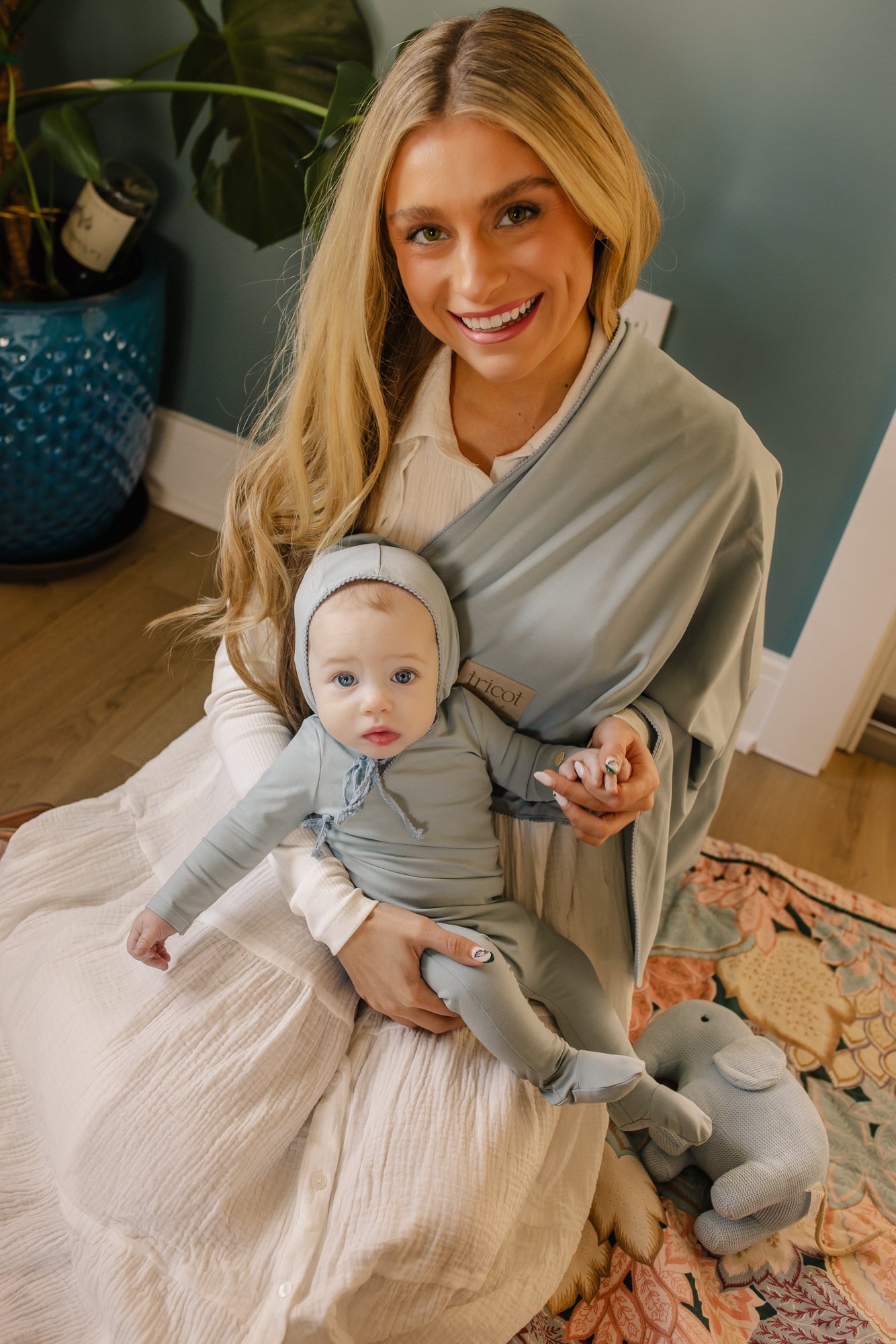 Contrast Color Kimono Layette Set