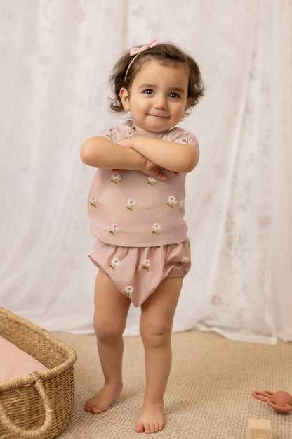 Scattered Floral Short 2 Pc