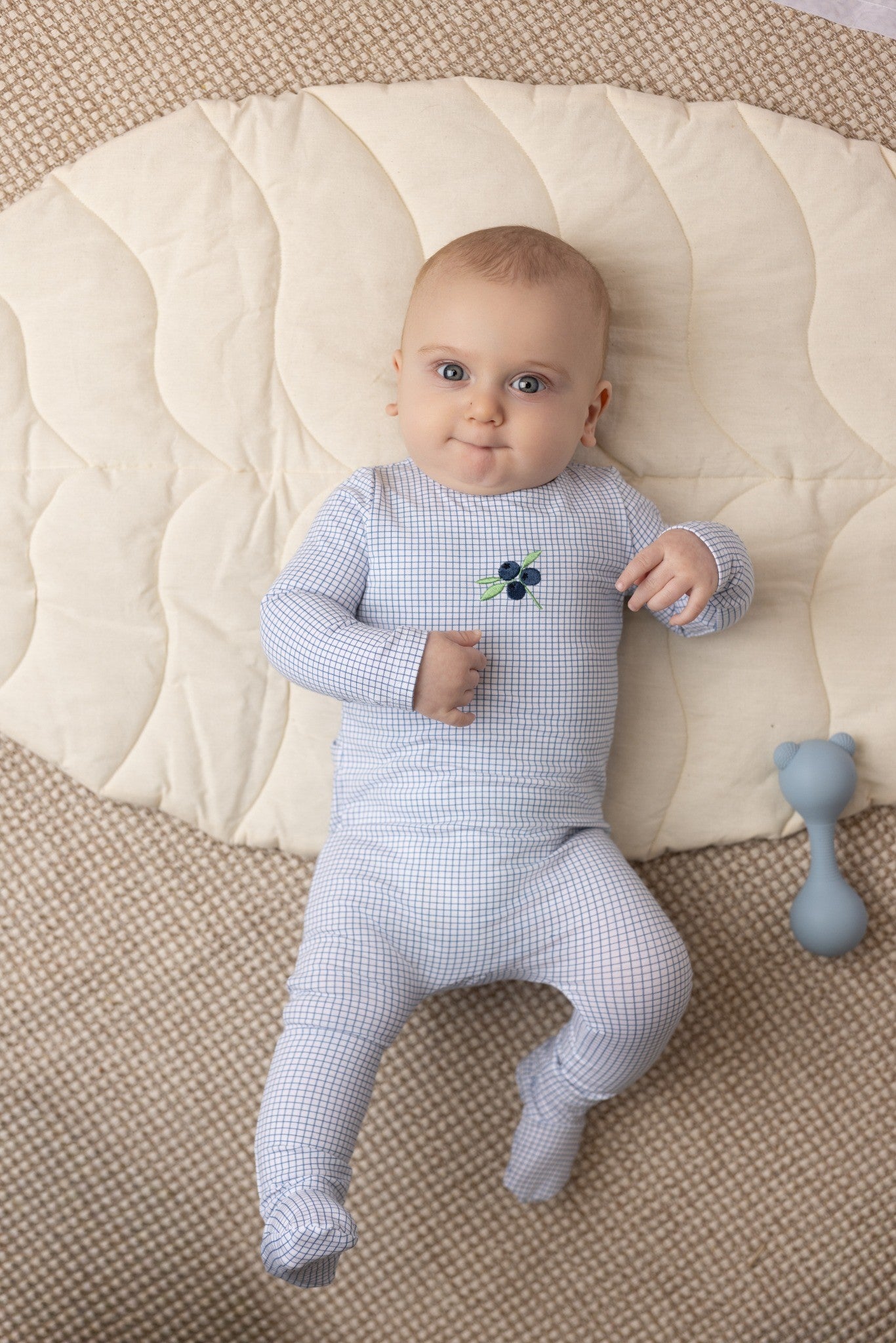 Cherry and blueberry print checked baby footie in cotton-spandex with hat