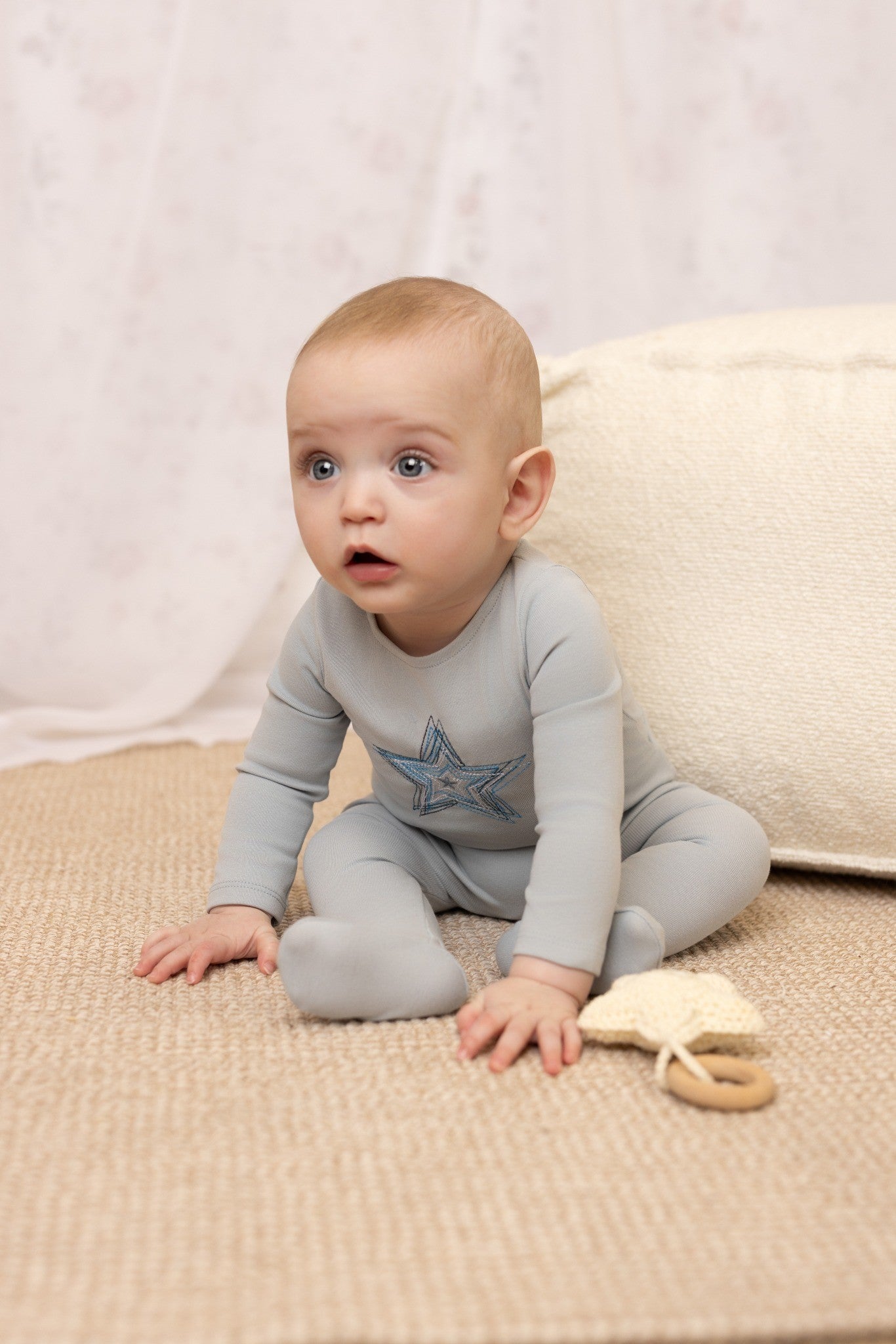 Embroidered Flower/Star Footie